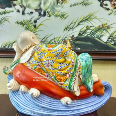 Tượng Phật Di Lặc Cưỡi Thanh Long Vượt Biển